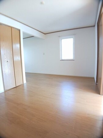 ニイナセレノの物件内観写真